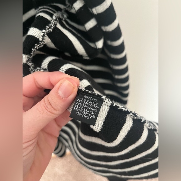 Anthropologie MOTH black and white Stripe Pop Print Long Cardigan Vest Duster - Picture 8 of 11